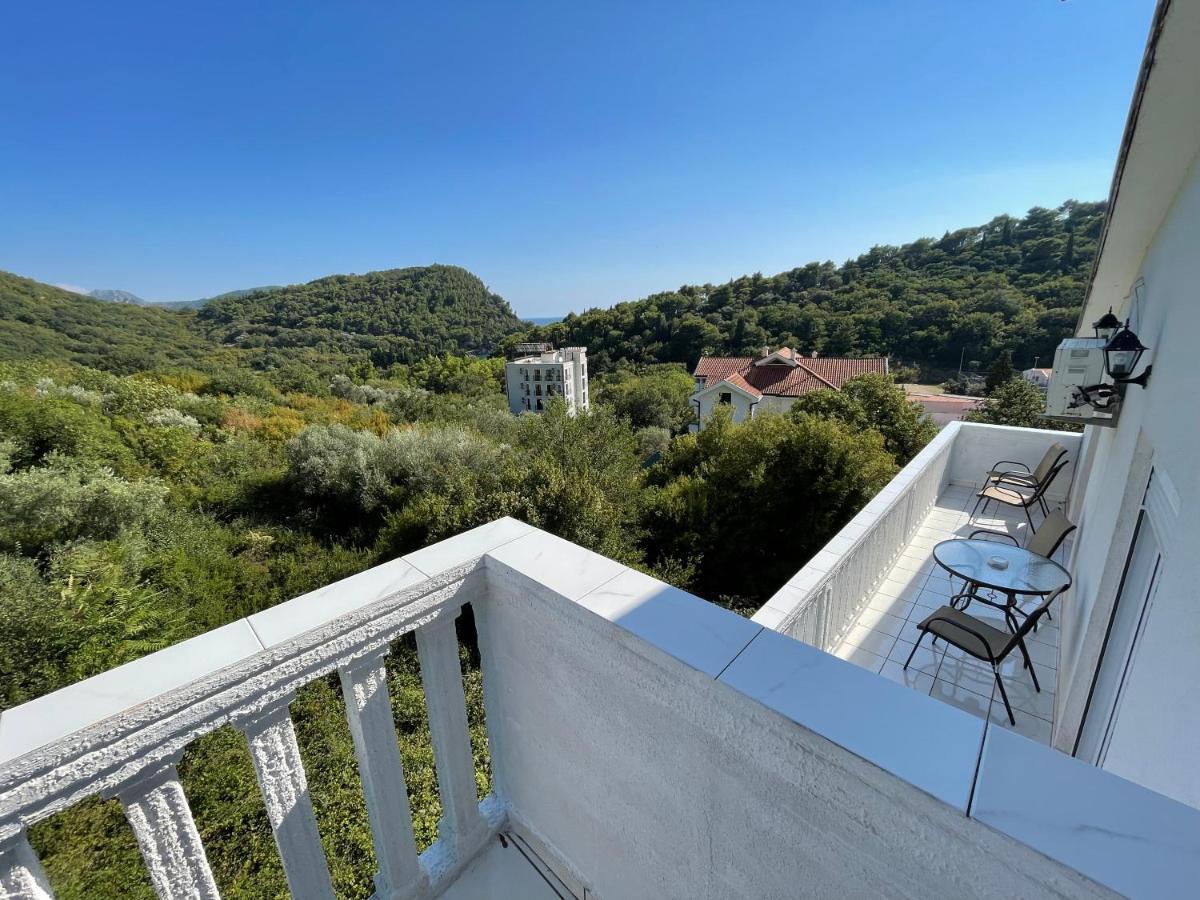 4M Apartments Petrovac Eksteriør billede