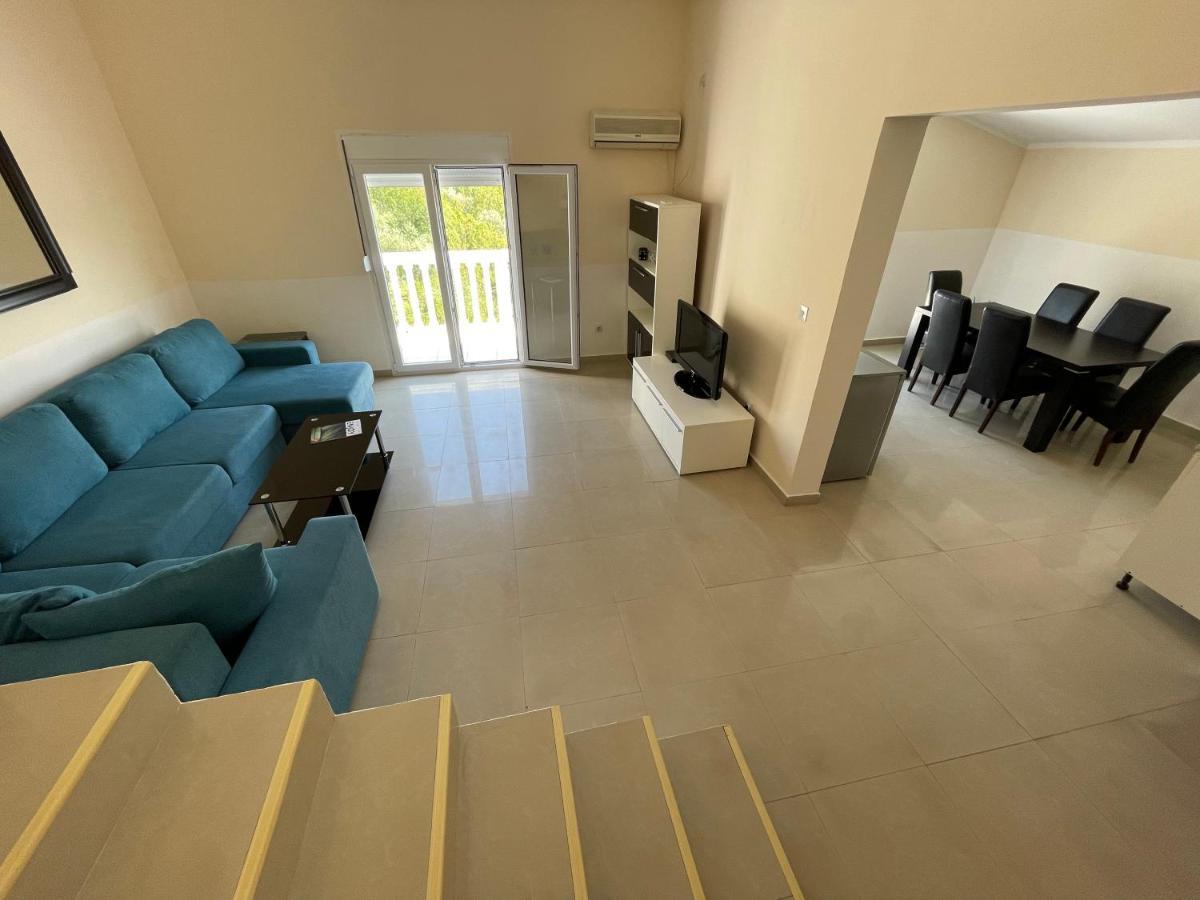 4M Apartments Petrovac Eksteriør billede