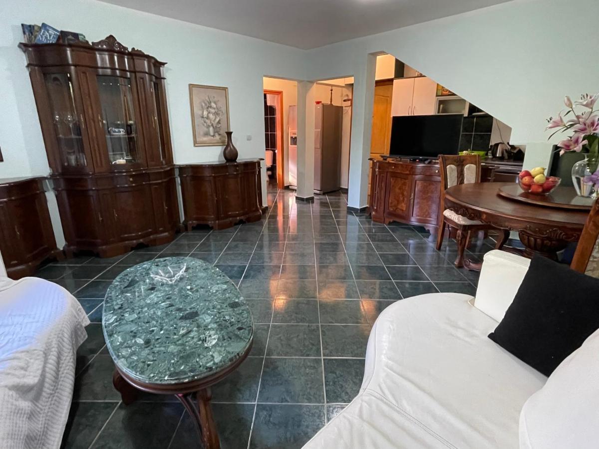 4M Apartments Petrovac Eksteriør billede